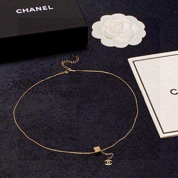 Chanel letter necklace👀Xiaoxiangjia style