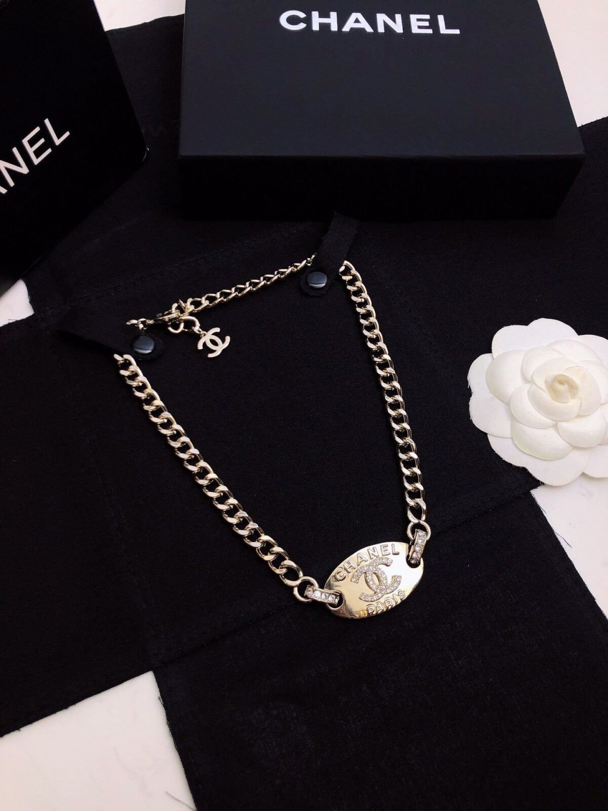 Chanel letter necklace👀Xiaoxiangjia style