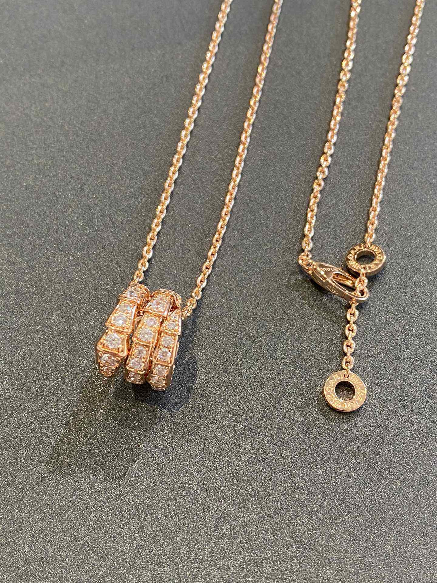 rose gold
