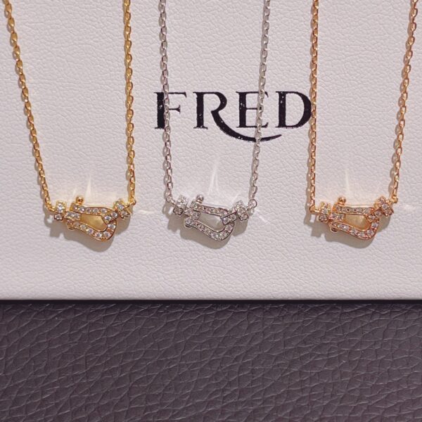 Force 10 Degree Small Trumpet Full Diamond Necklace FTNT9O