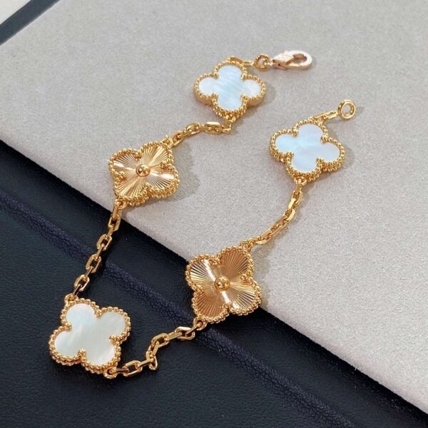 Vintage Alhambra bracelet, 5 motifs