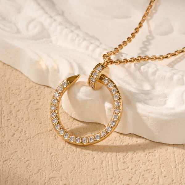 JUSTE UN CLOU diamond pendant CANT01