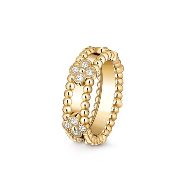 Perlee Sweet Clover Rings