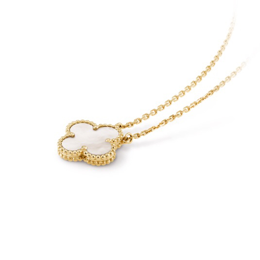 Mini Four-Leaf Clover White Single Petal Necklace