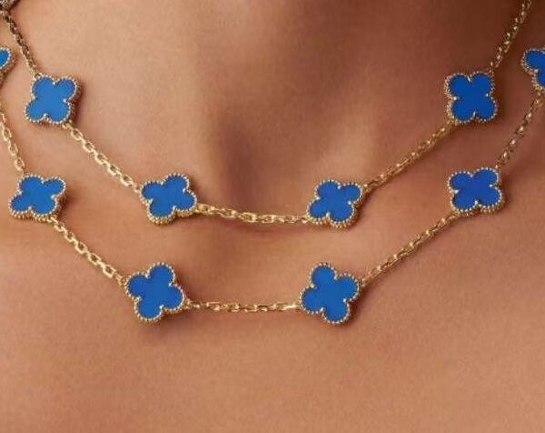 20 Flower Necklace