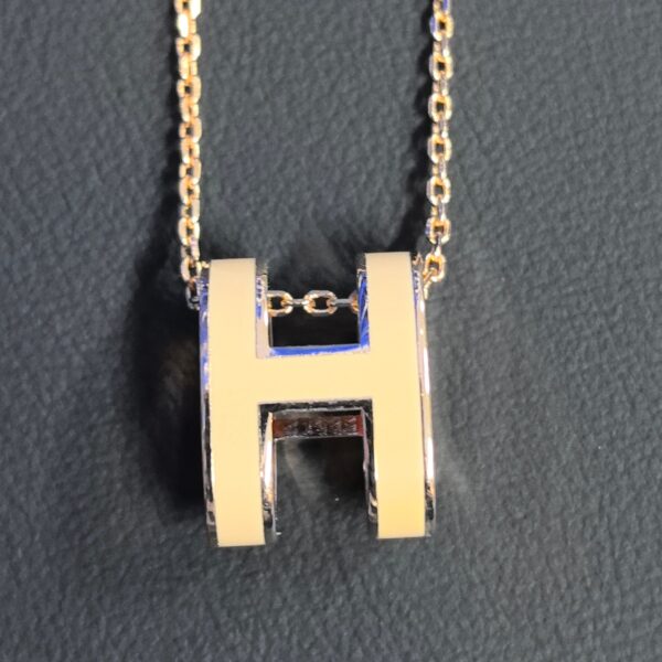 Classic pop H Flange Colorful Necklace