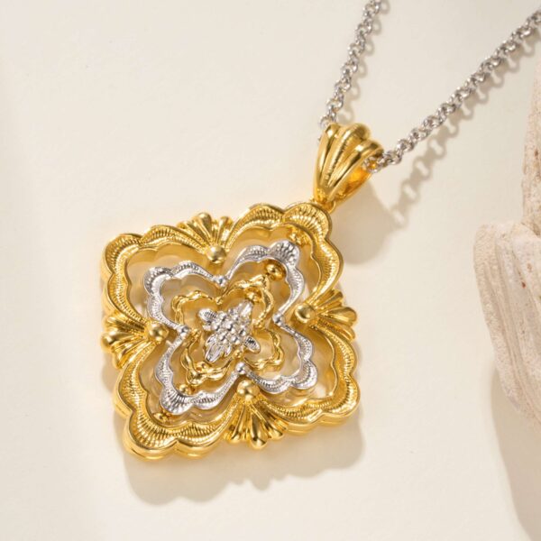 Buccellati Rotating Four-Petal Flower Extra Large Necklace